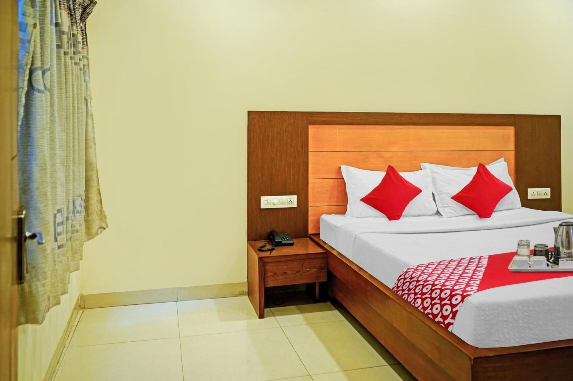 Hotel O Swapna Vijayawāda エクステリア 写真