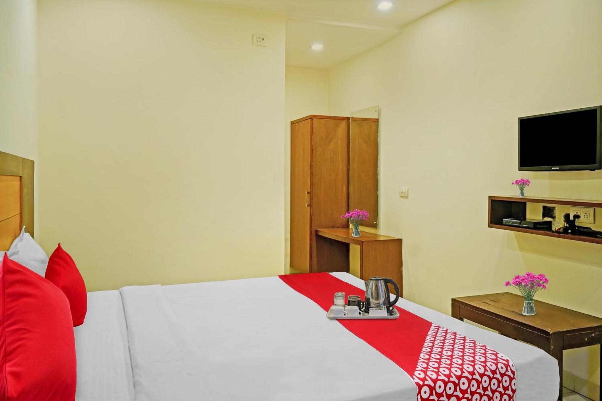 Hotel O Swapna Vijayawāda エクステリア 写真